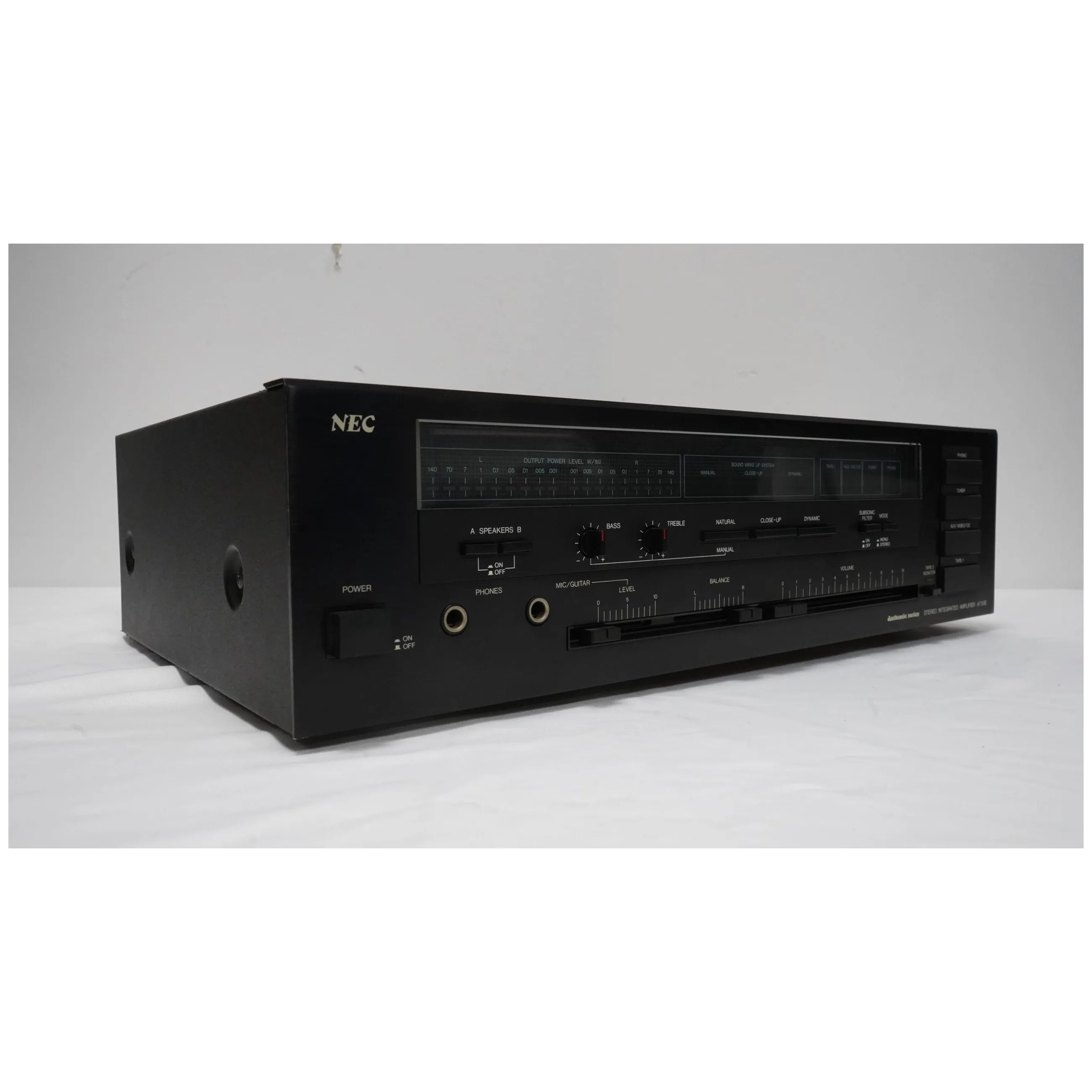 Amplificateur NEC A730E