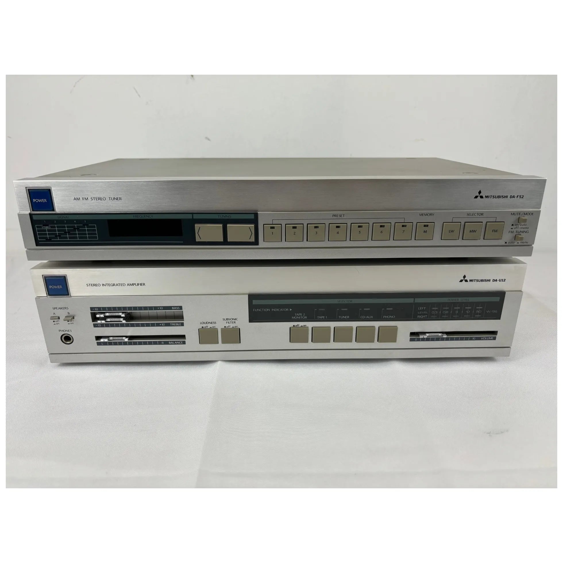 Amplificateur Mitsubishi DA-U12 et tuner DA-F52