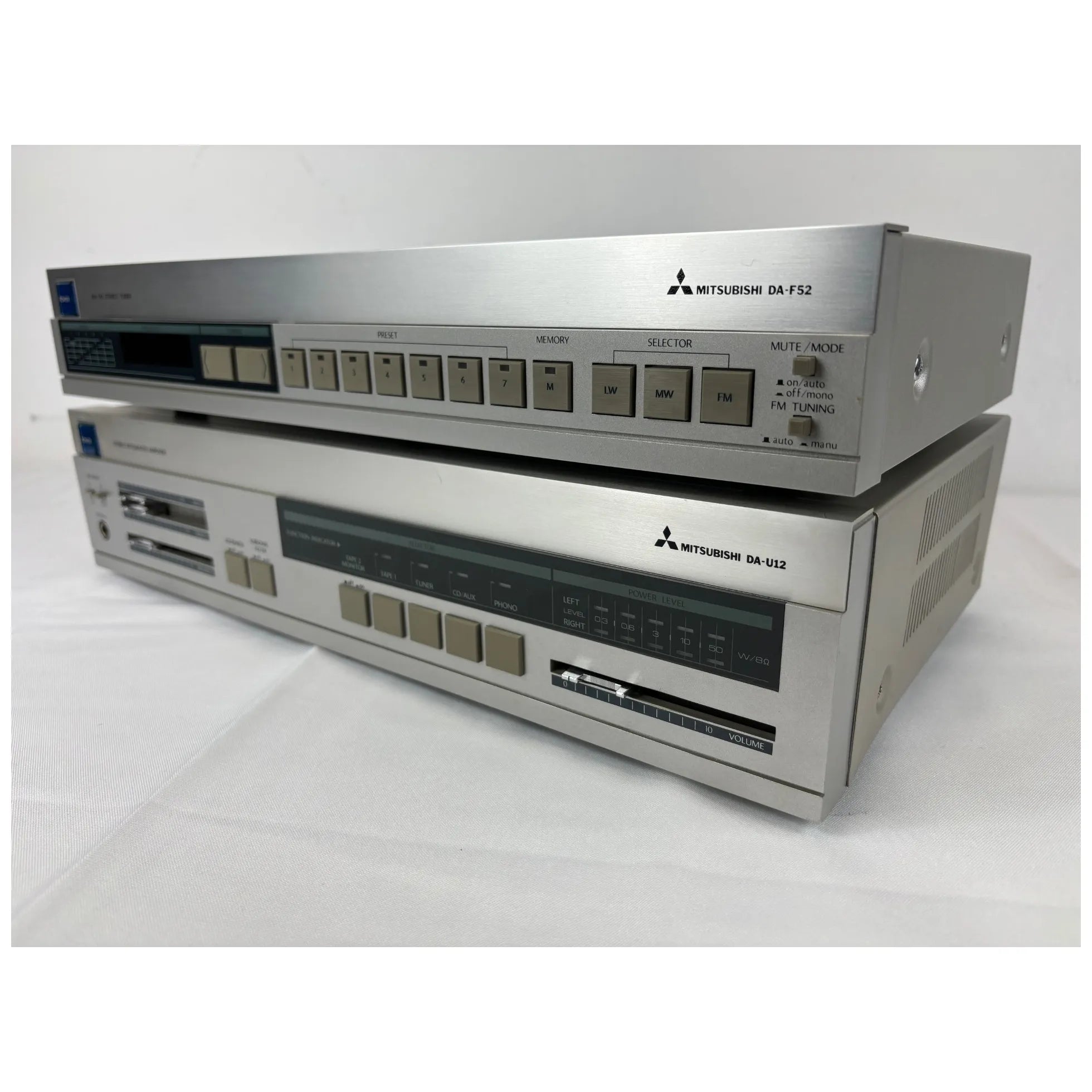 Amplificateur Mitsubishi DA-U12 et tuner DA-F52