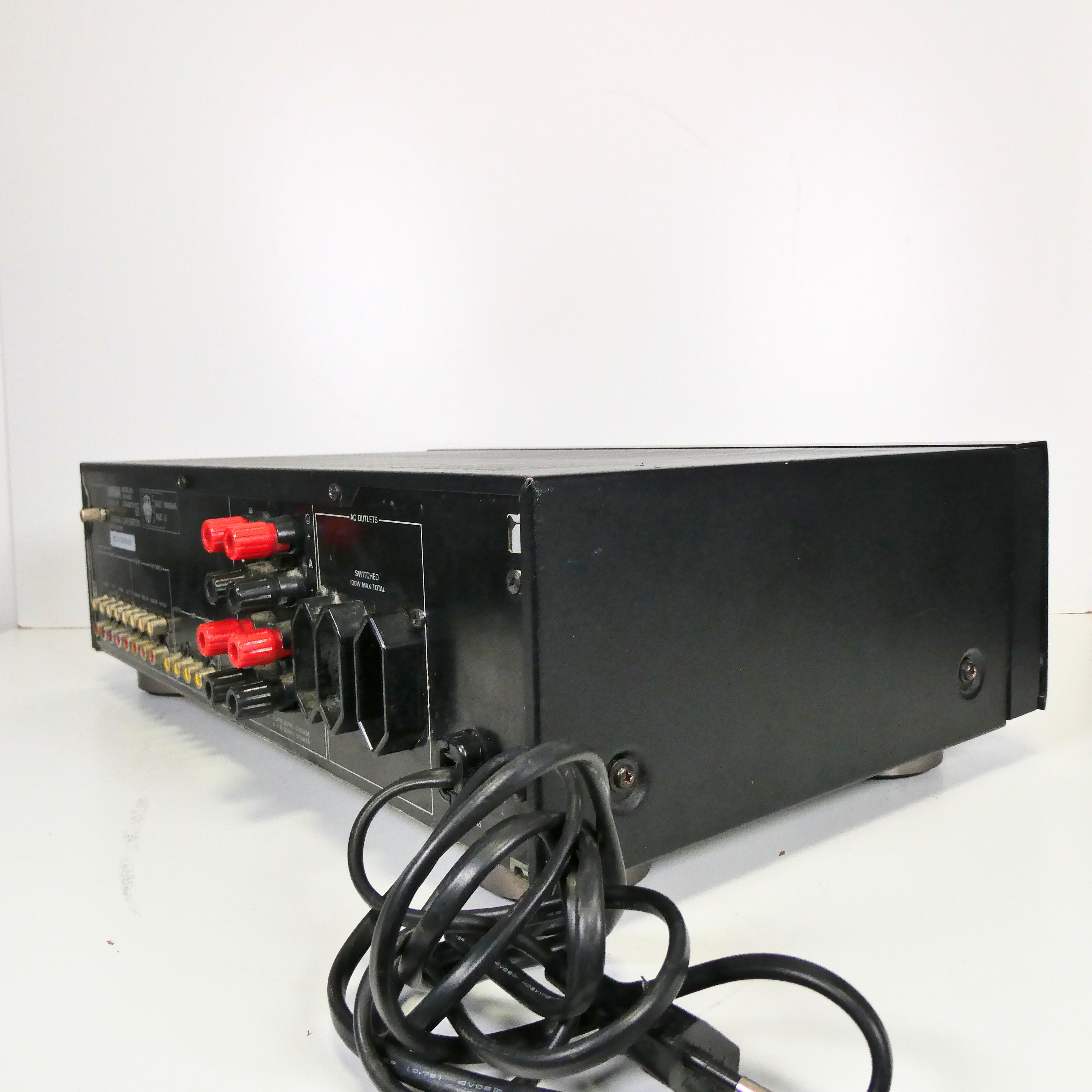 Amplificateur Yamaha AX-V401