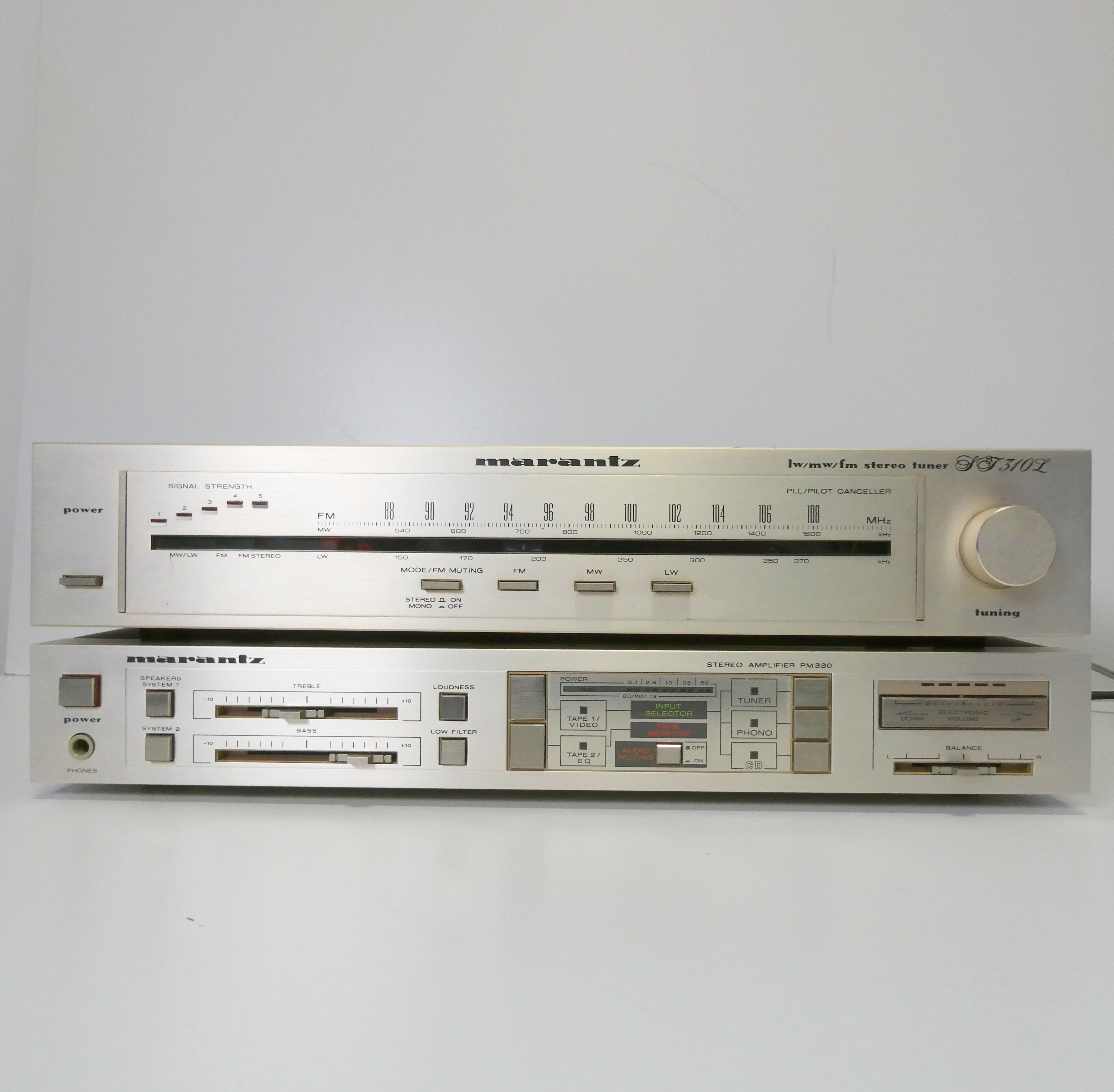 Amplificateur Marantz PM330 + Tuner Marantz ST310L
