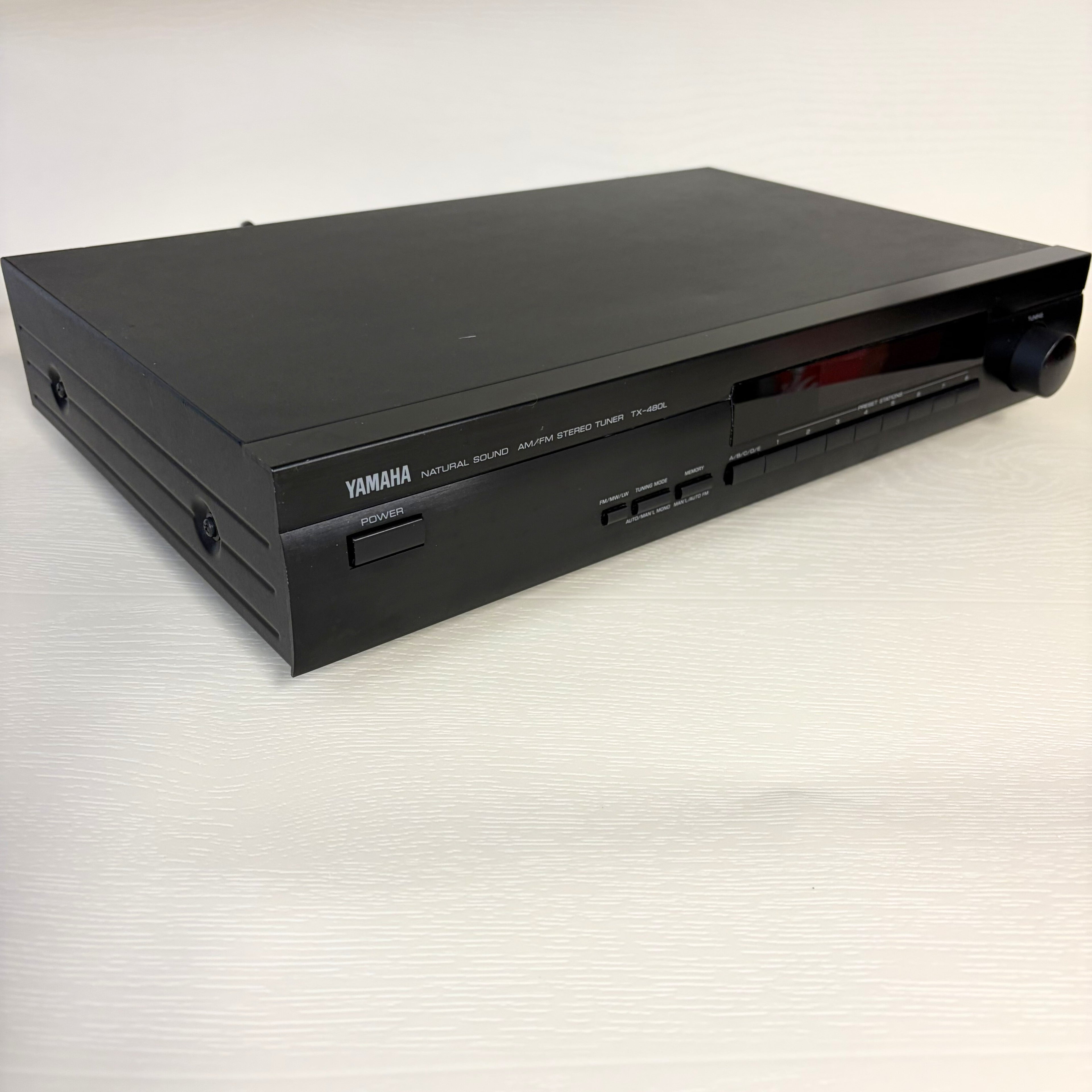 Tuner Yamaha TX-480L