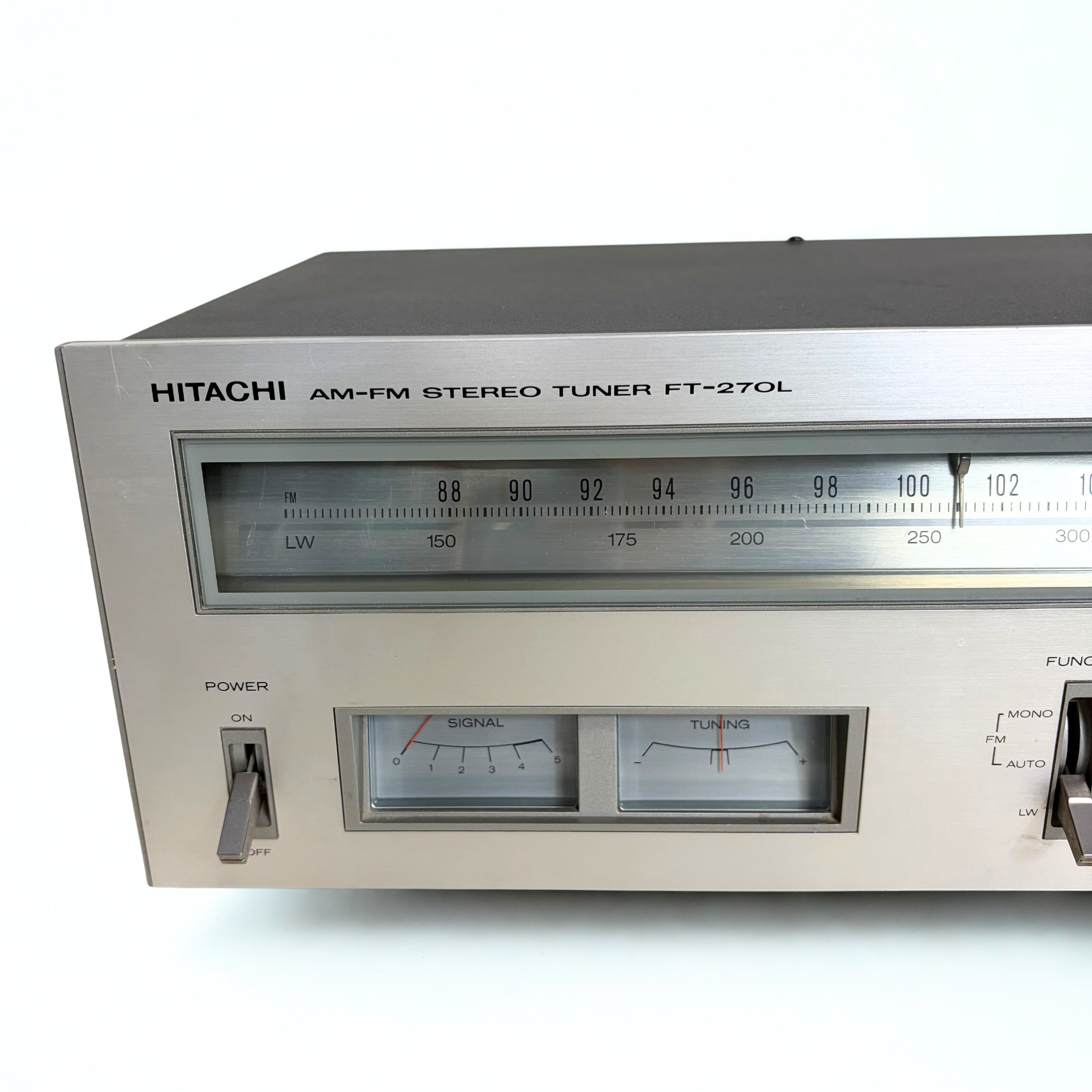 Ampli Tuner Hitachi FT-270L