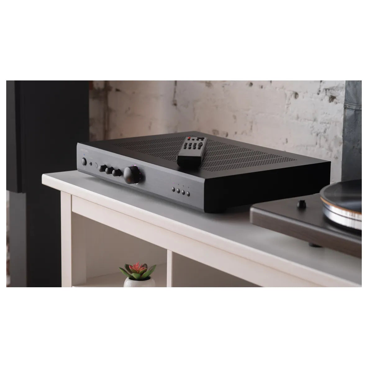 Amplificateur Rotel A8