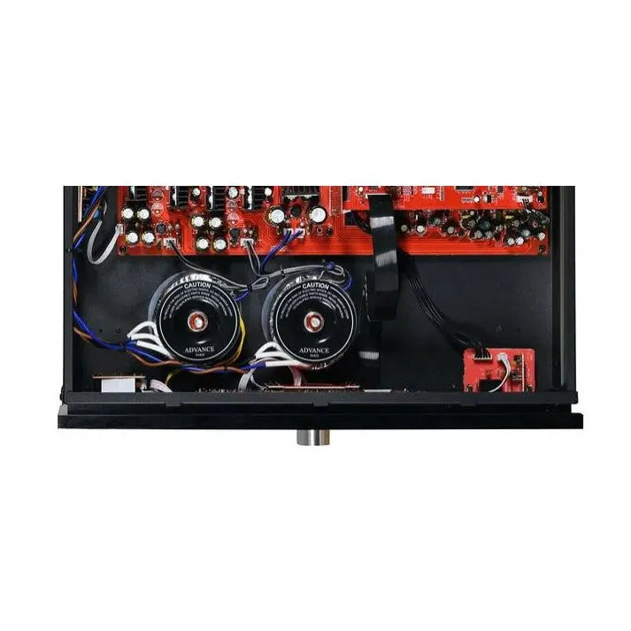 Ensemble Advance Paris X-P700 (préampli) + X-A600 (amplificateur)