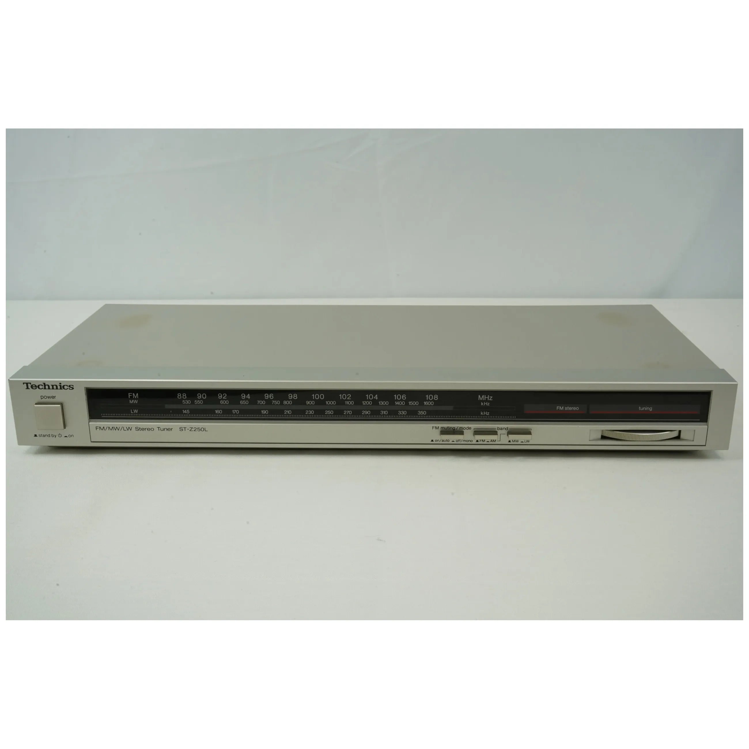 Tuner Technics ST-Z250L