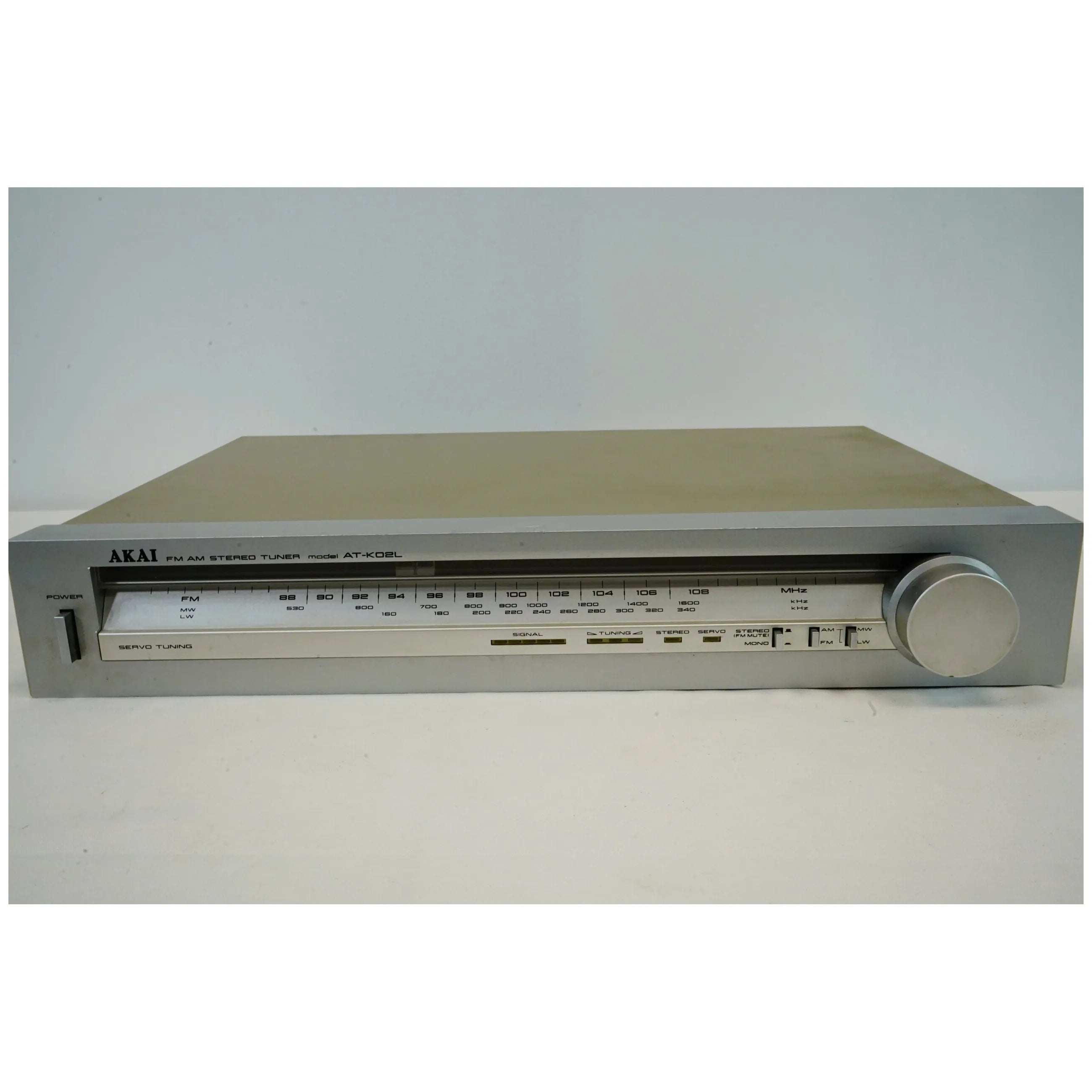 Tuner AKAI AT‑K02L