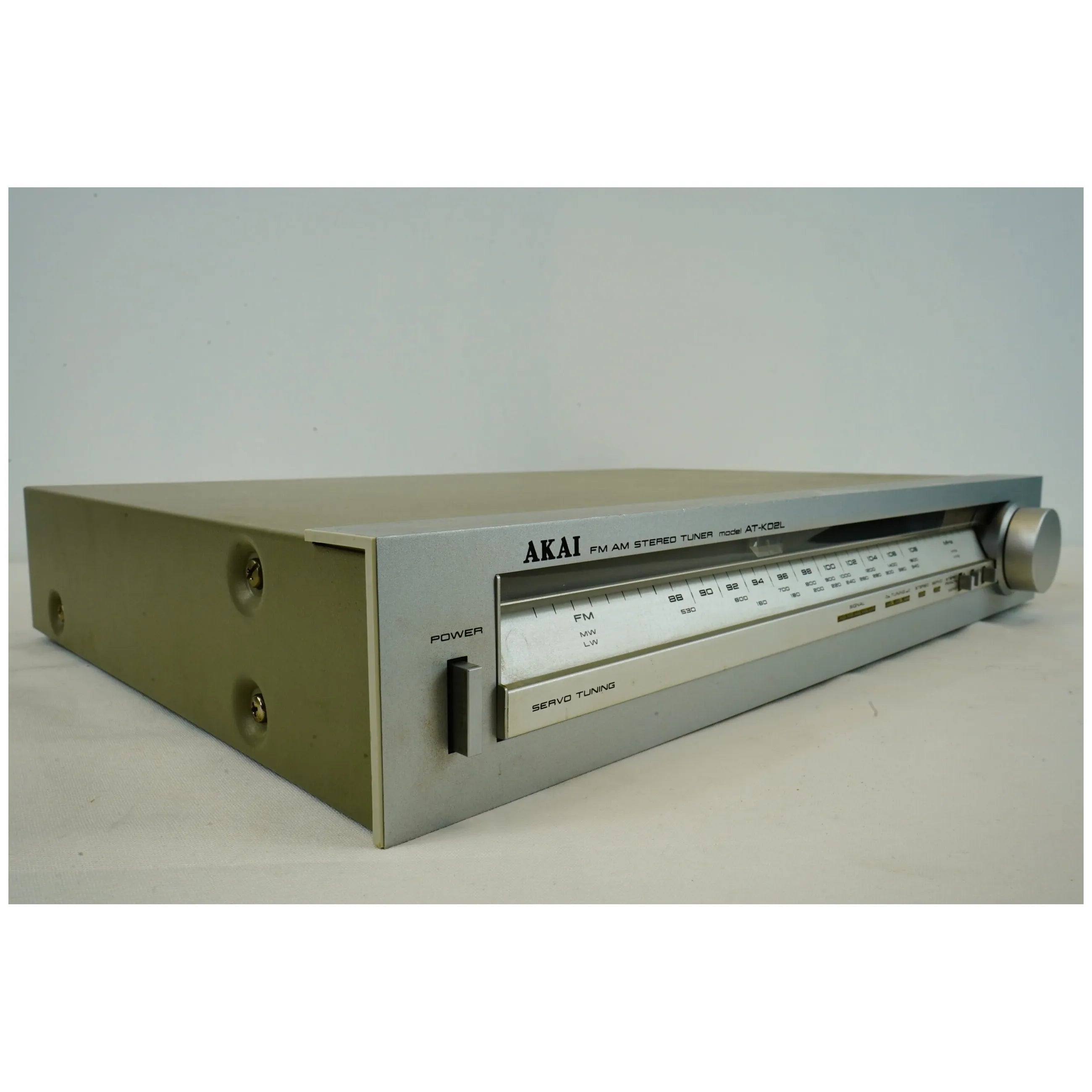 Tuner AKAI AT‑K02L