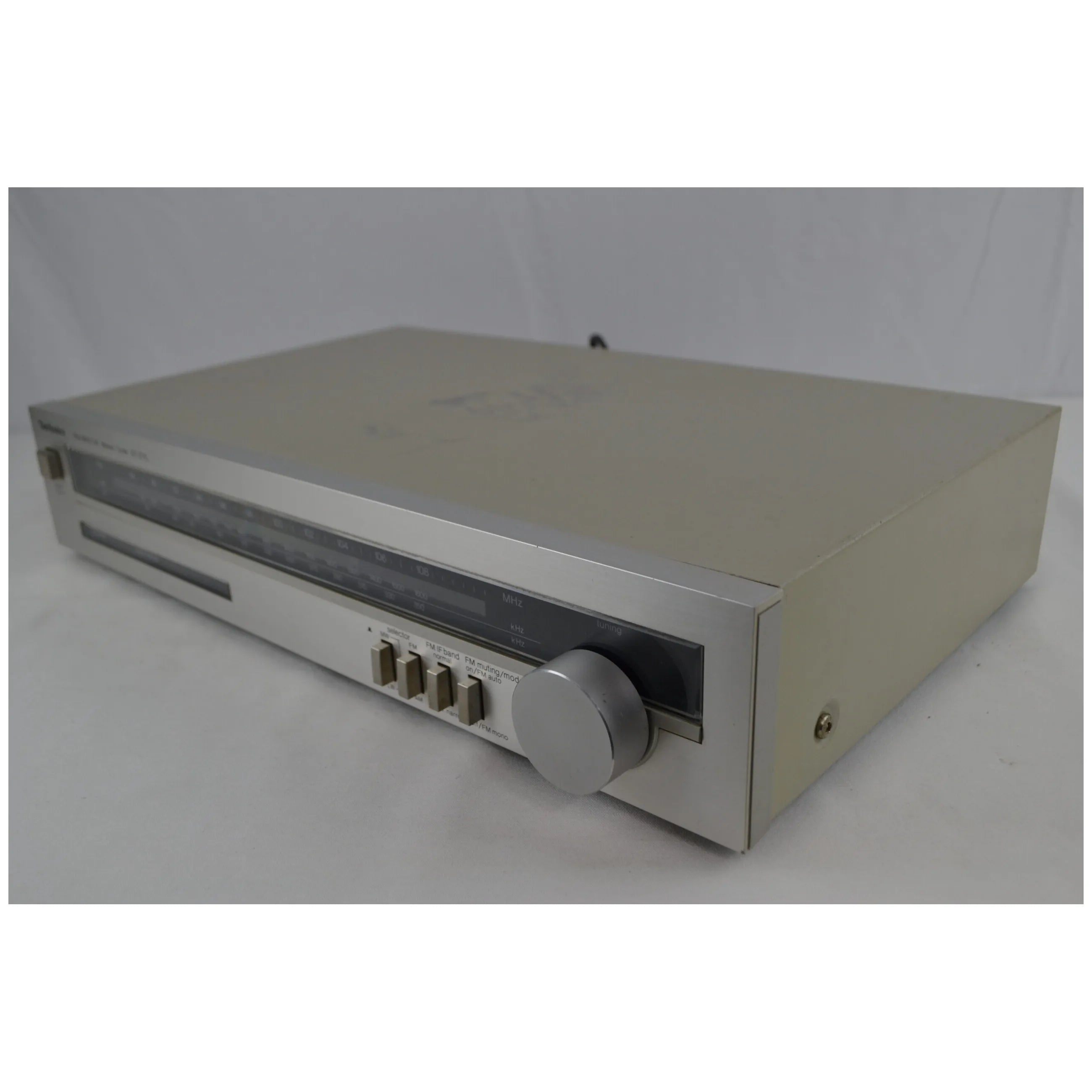 Tuner Technics ST-Z11L