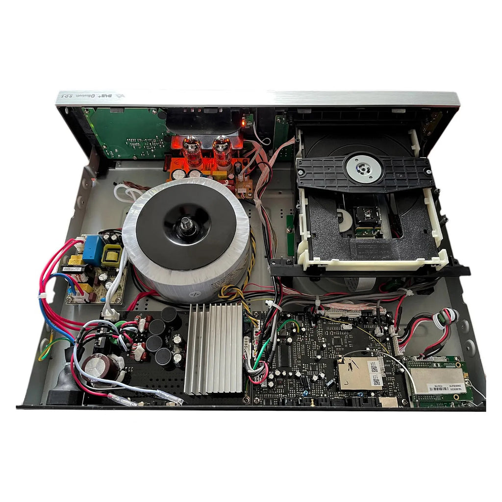 Amplificateur Taga Harmony HTR-1500CD
