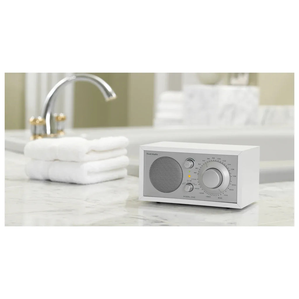 Radio Tivoli Audio Model One
