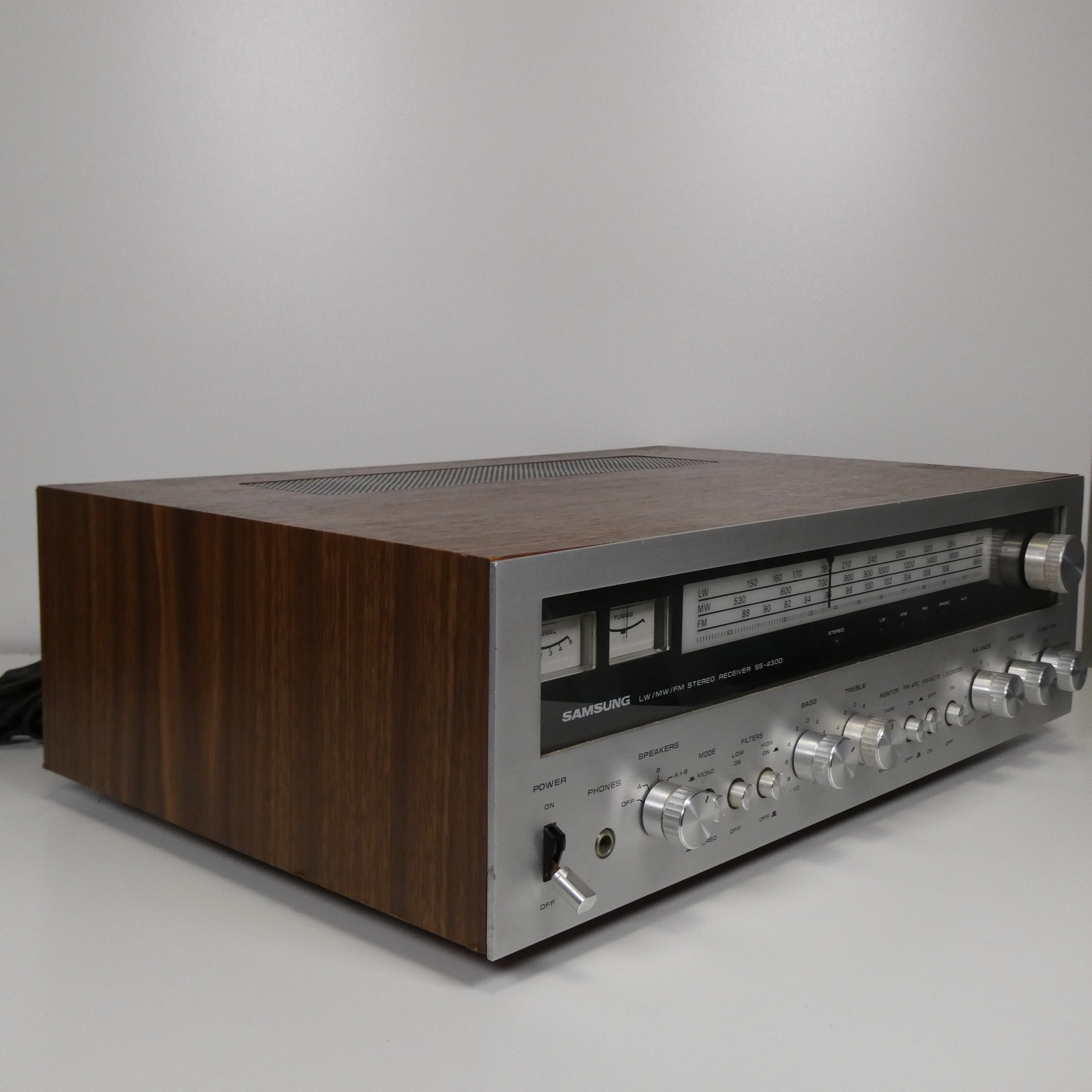 Ampli-Tuner Samsung SS-4300