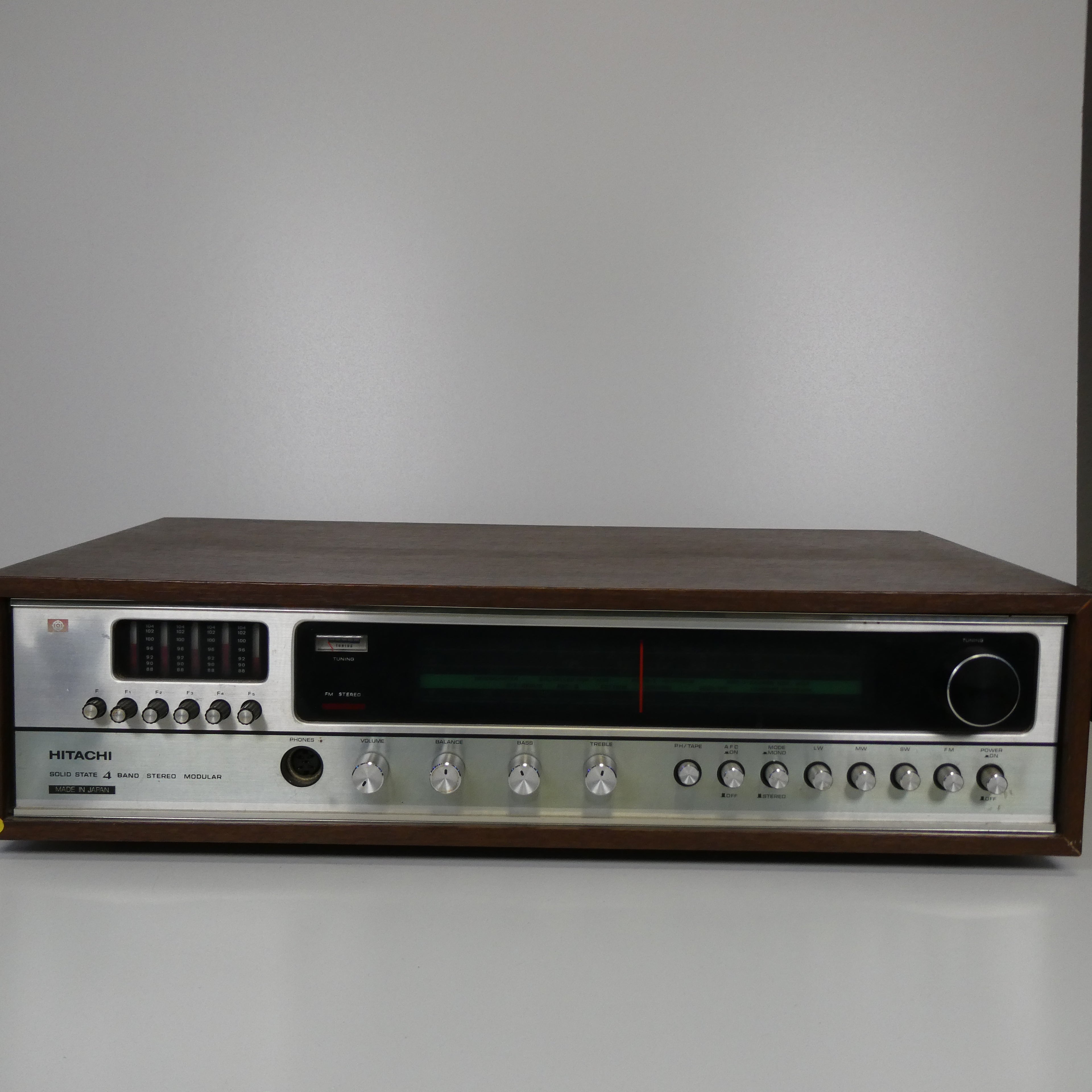 Ampli-Tuner Hitachi KS2500E