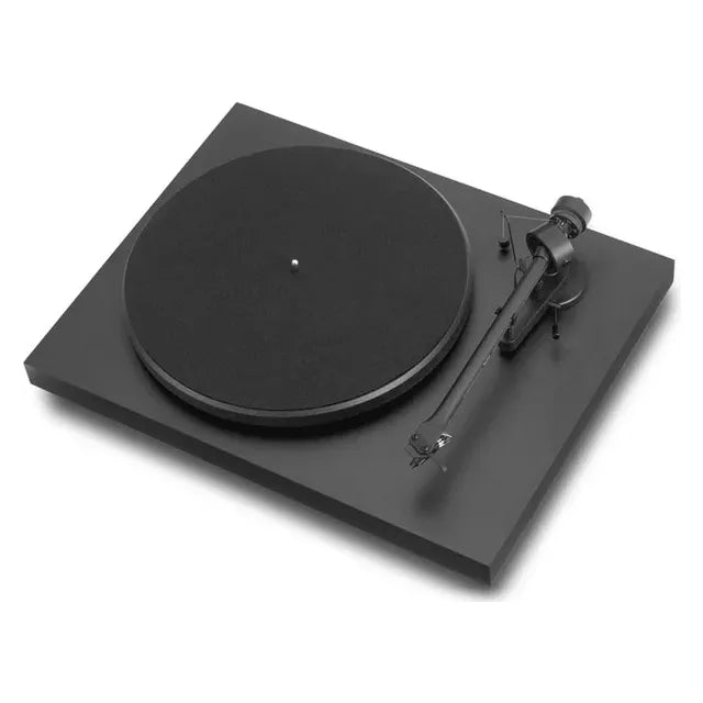 Platine Vinyle Manuelle Pro-Ject Debut III – Édition Limitée Noir Satiné