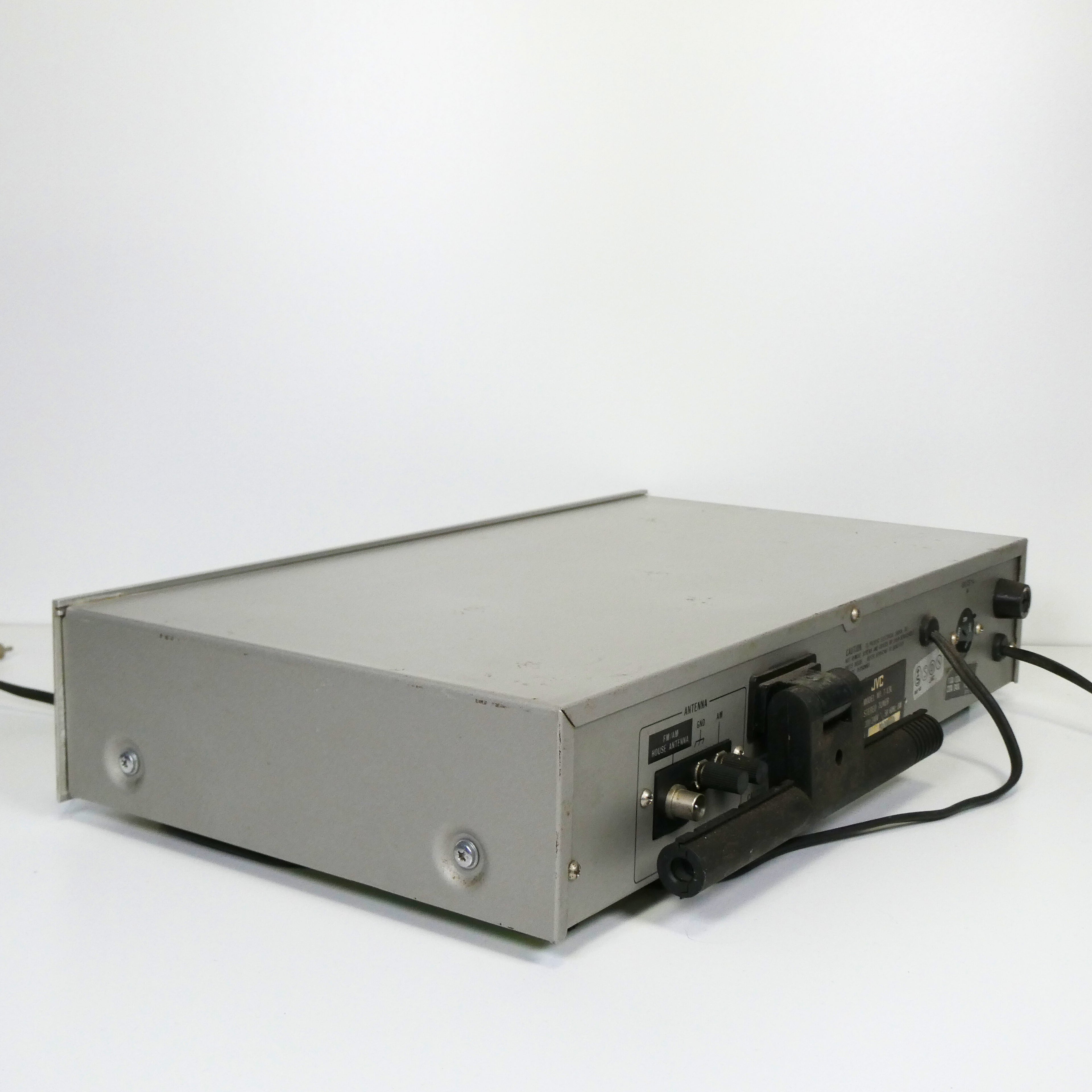 Tuner JVC T-V3L