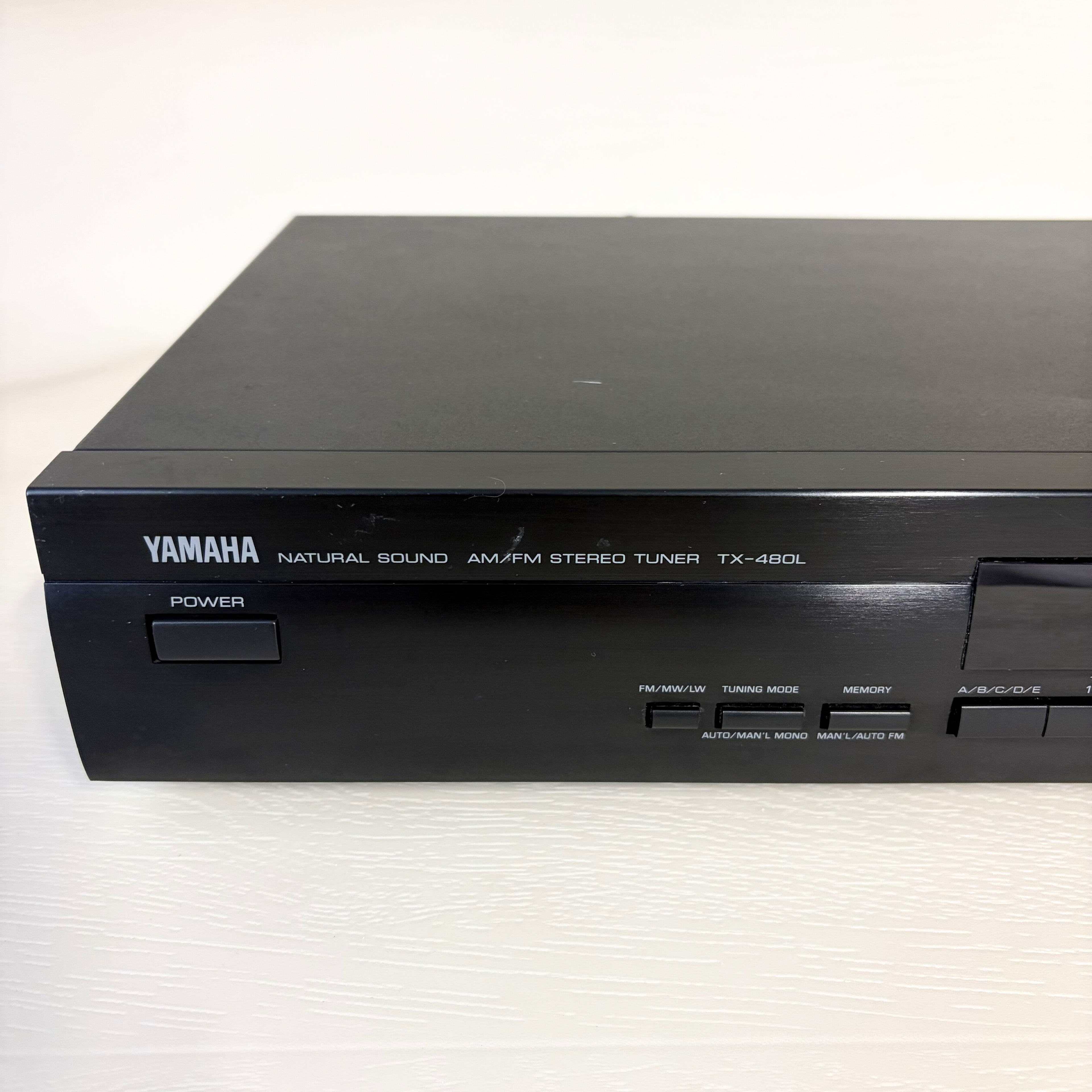 Tuner Yamaha TX-480L
