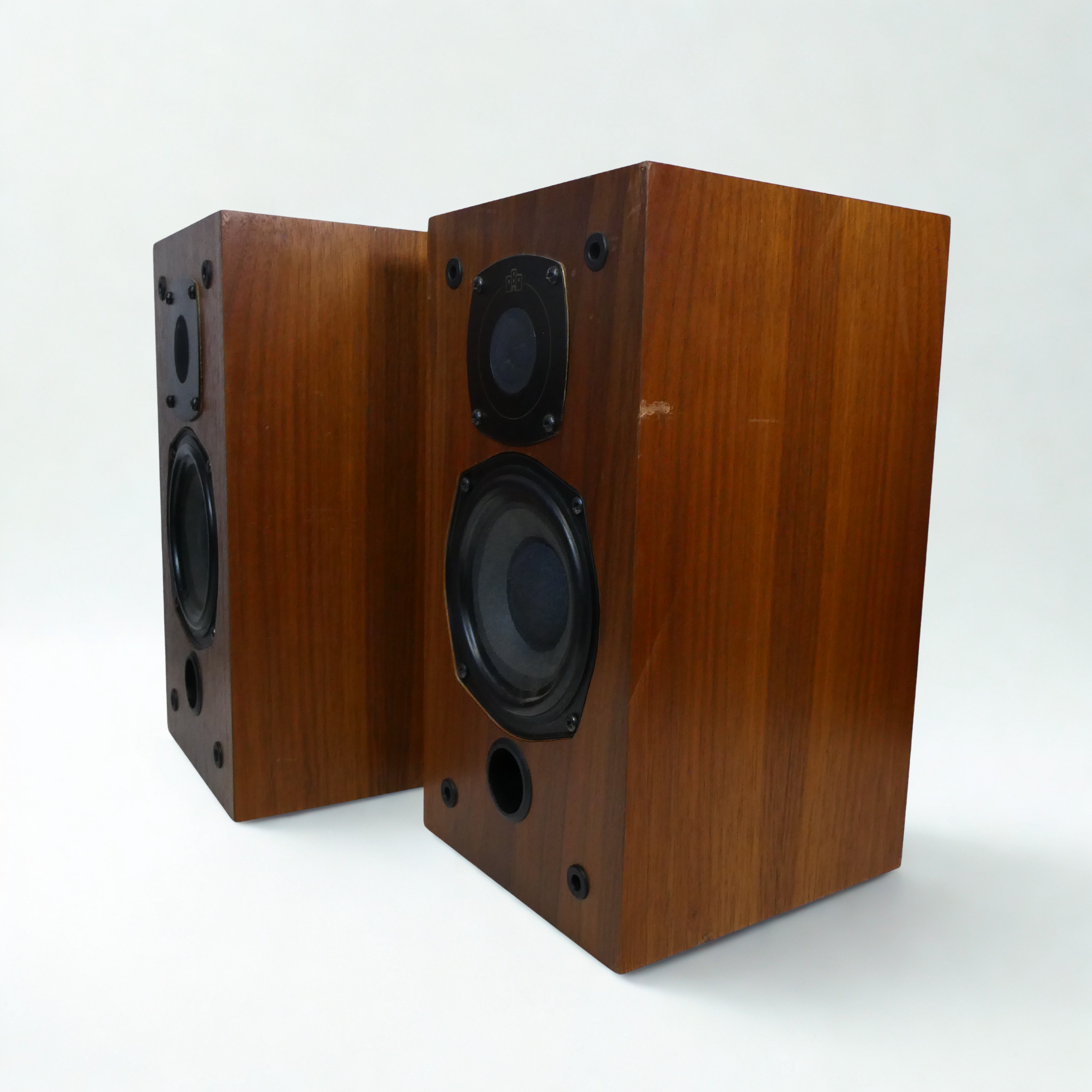 Enceintes Castle Trent 1