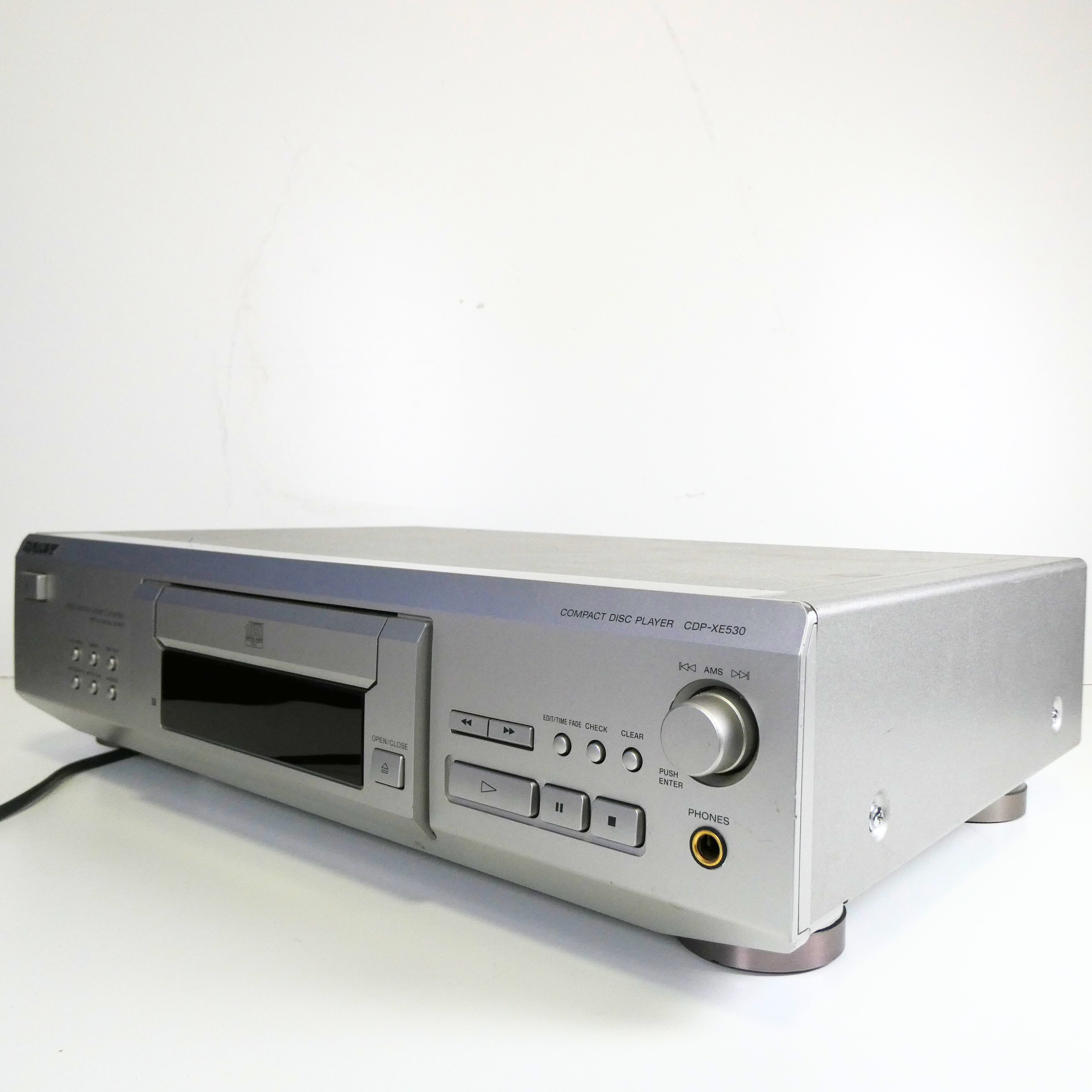 Lecteur CD Sony CDP-XE530