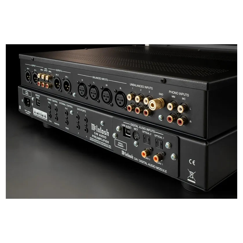 Préamplificateur McIntosh C49