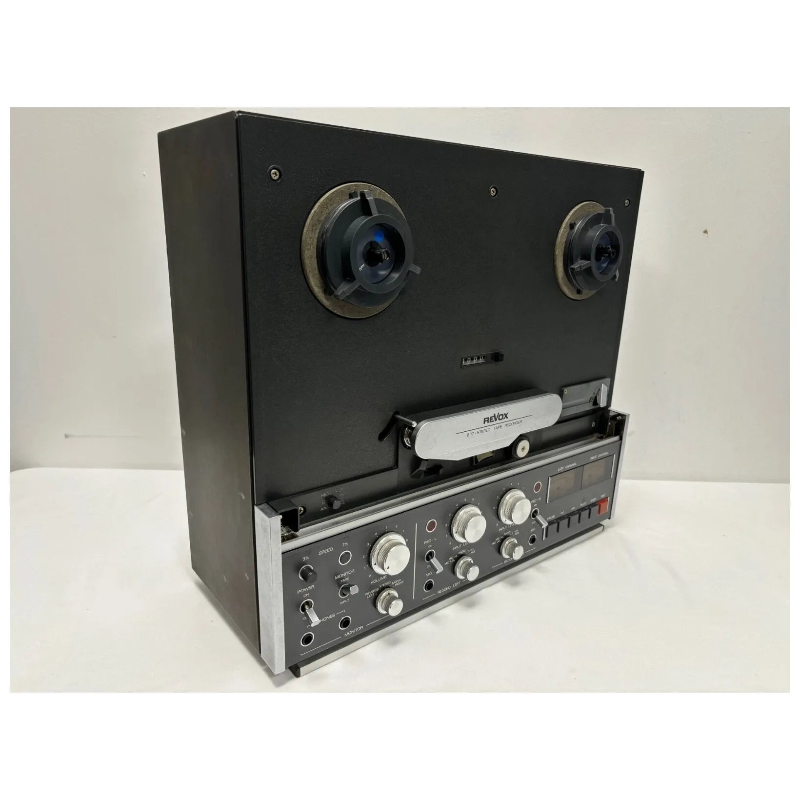 Magnétophone Revox B77