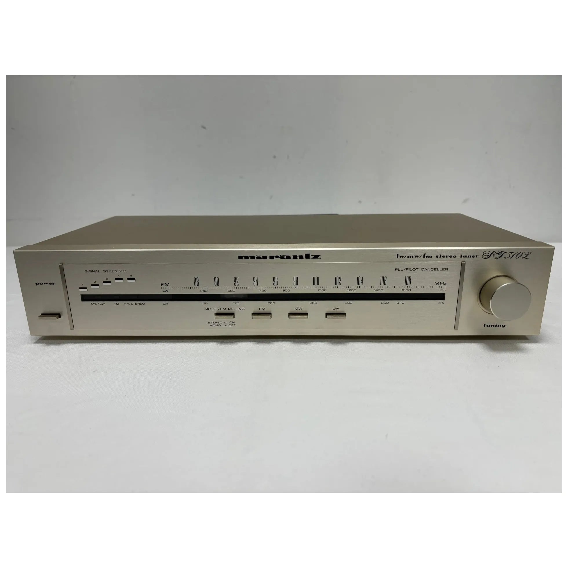 Tuner Marantz ST-310L