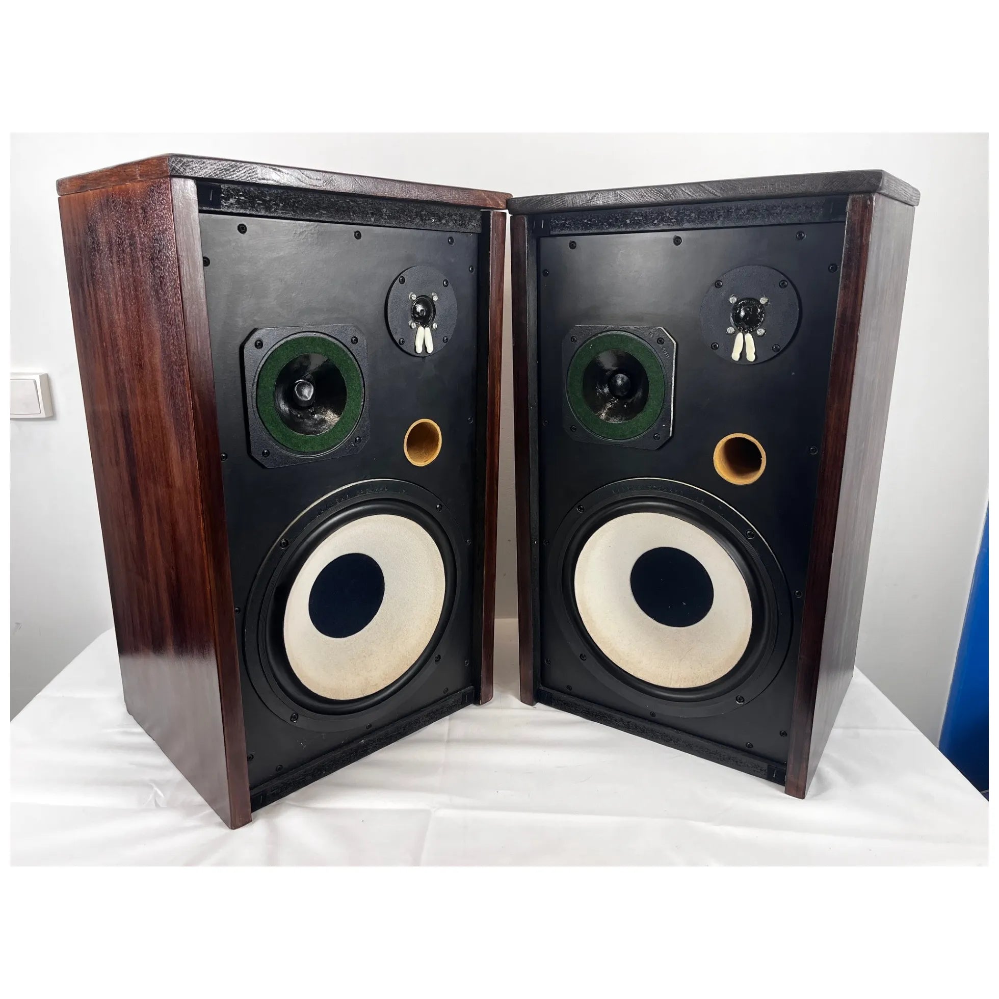 Enceintes Linear Speaker
