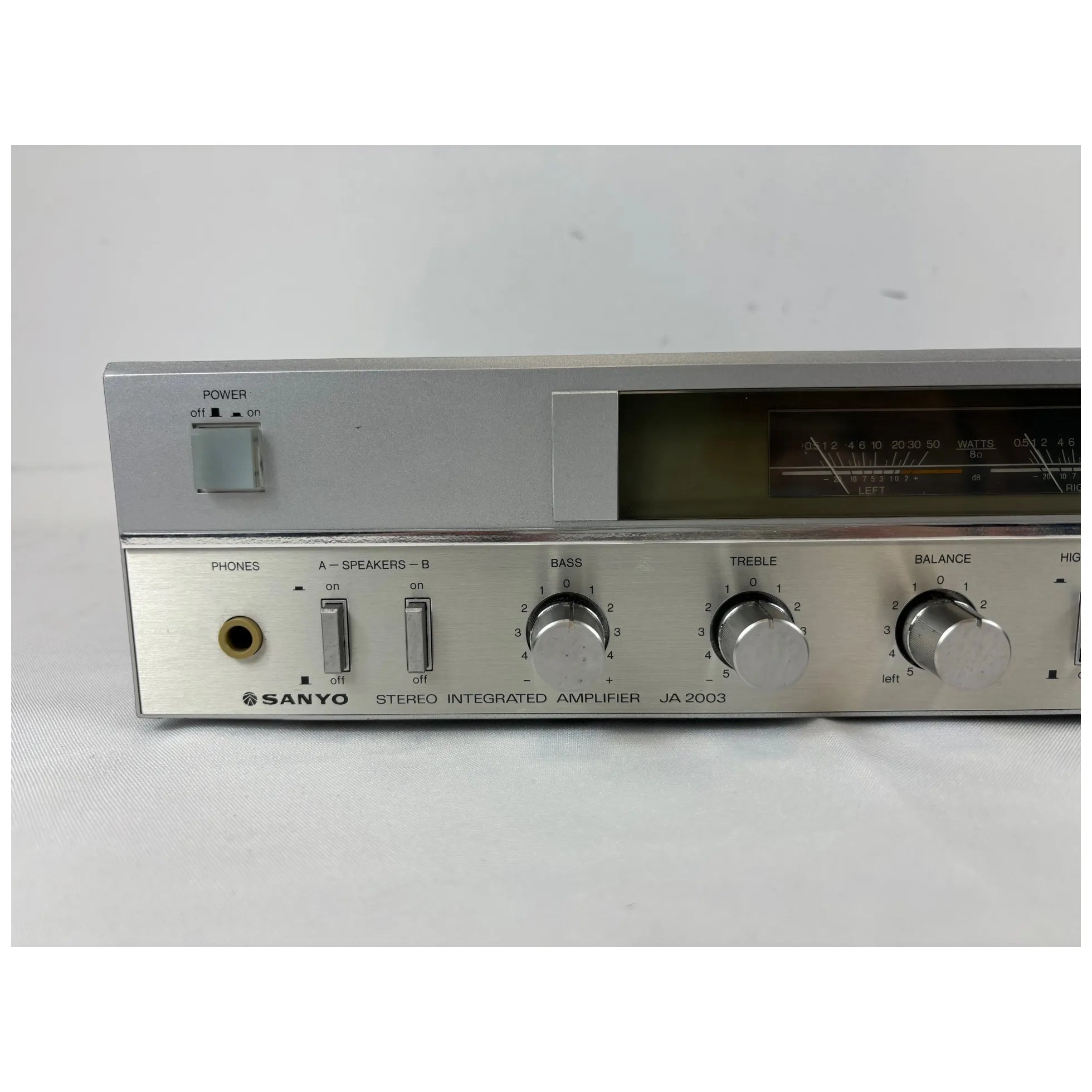 Amplificateur Sanyo JA2003
