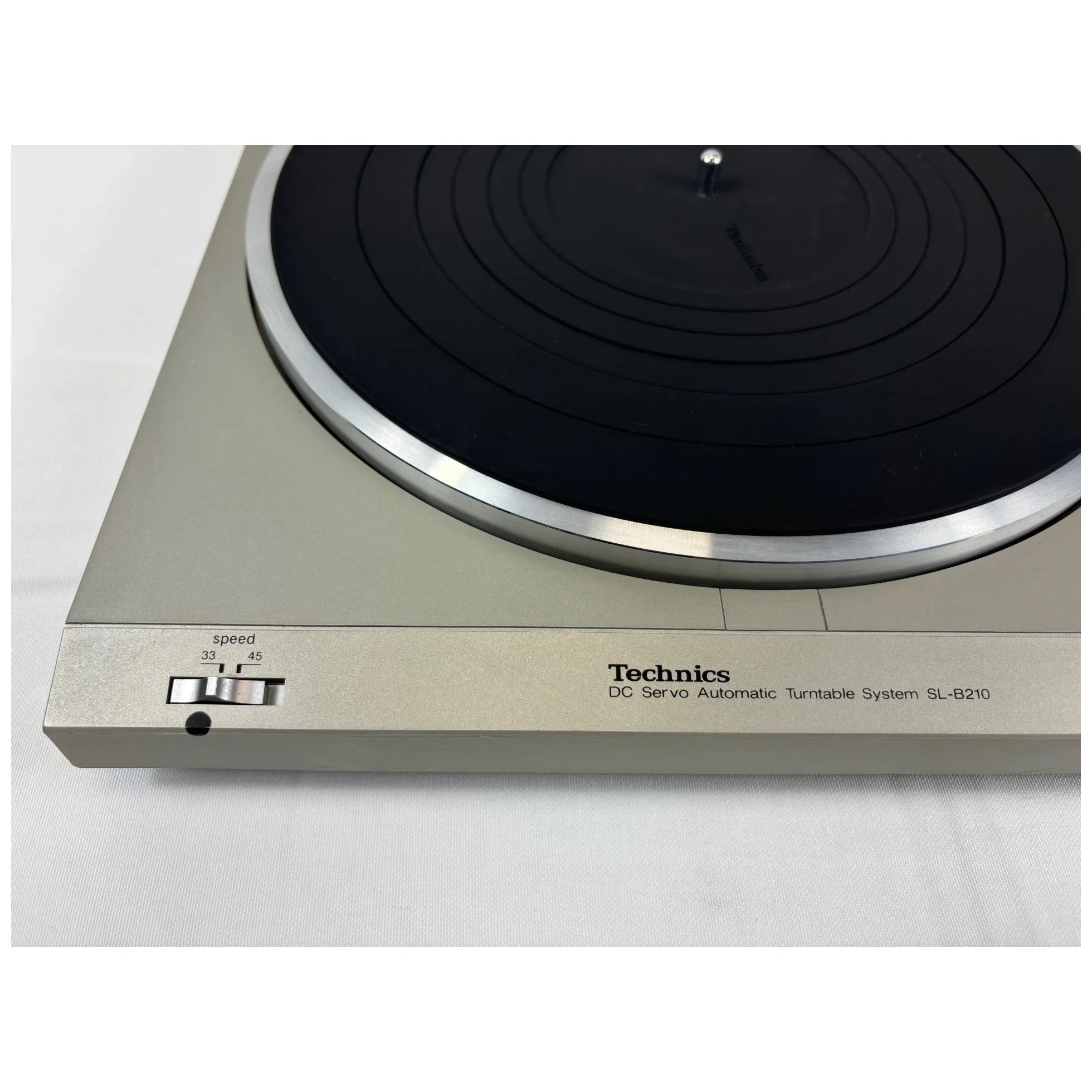 Platine vinyle Technics SL-B210