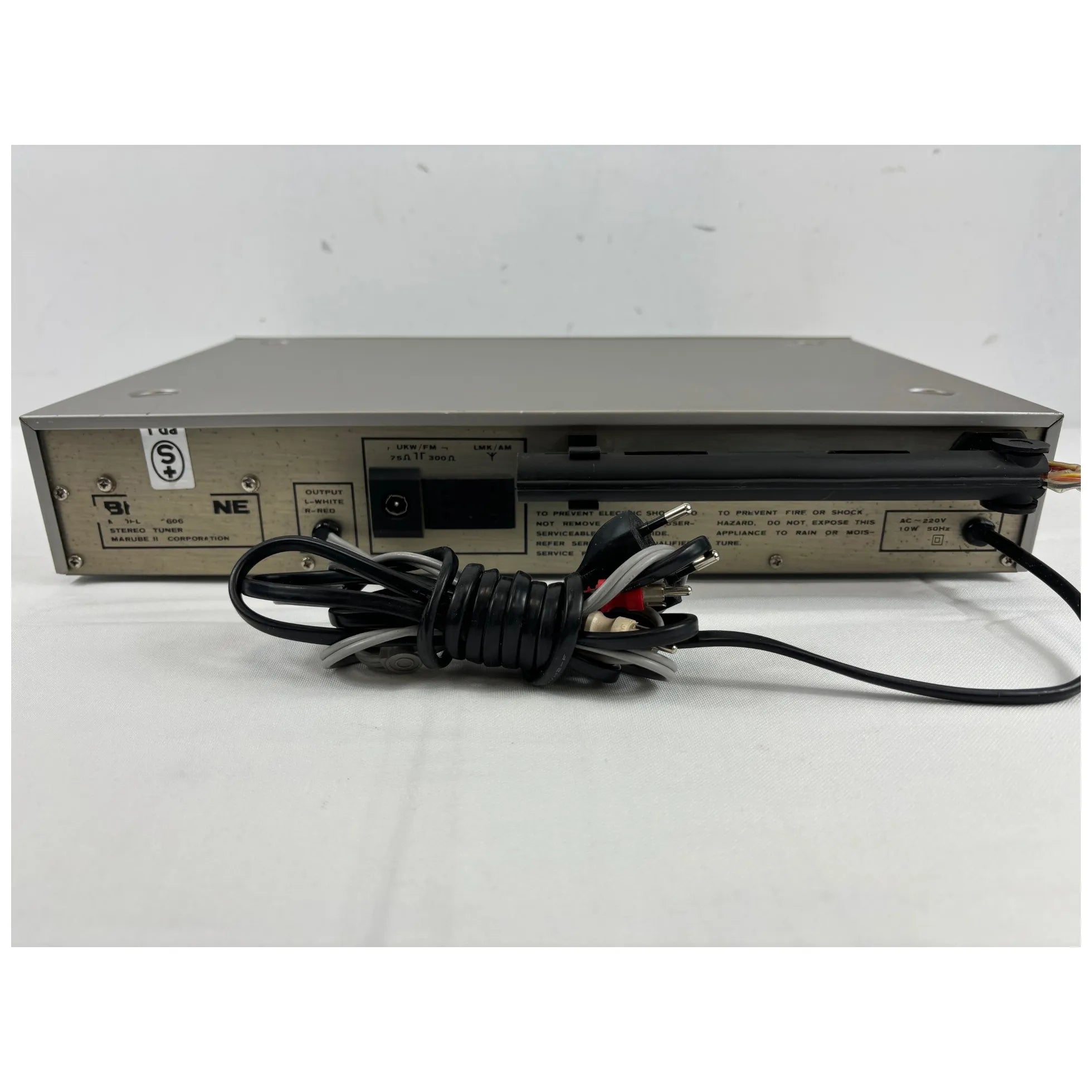 Tuner Benytone M2606T