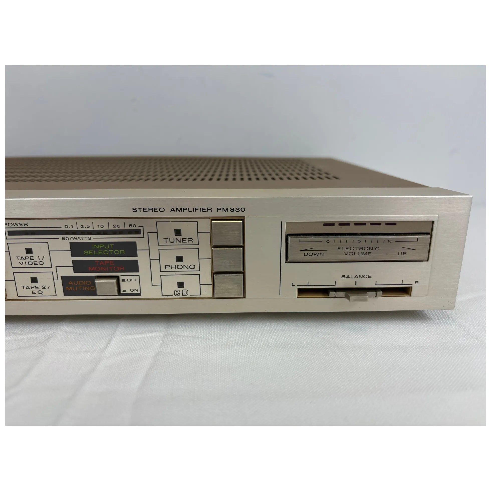 Amplificateur Marantz PM330