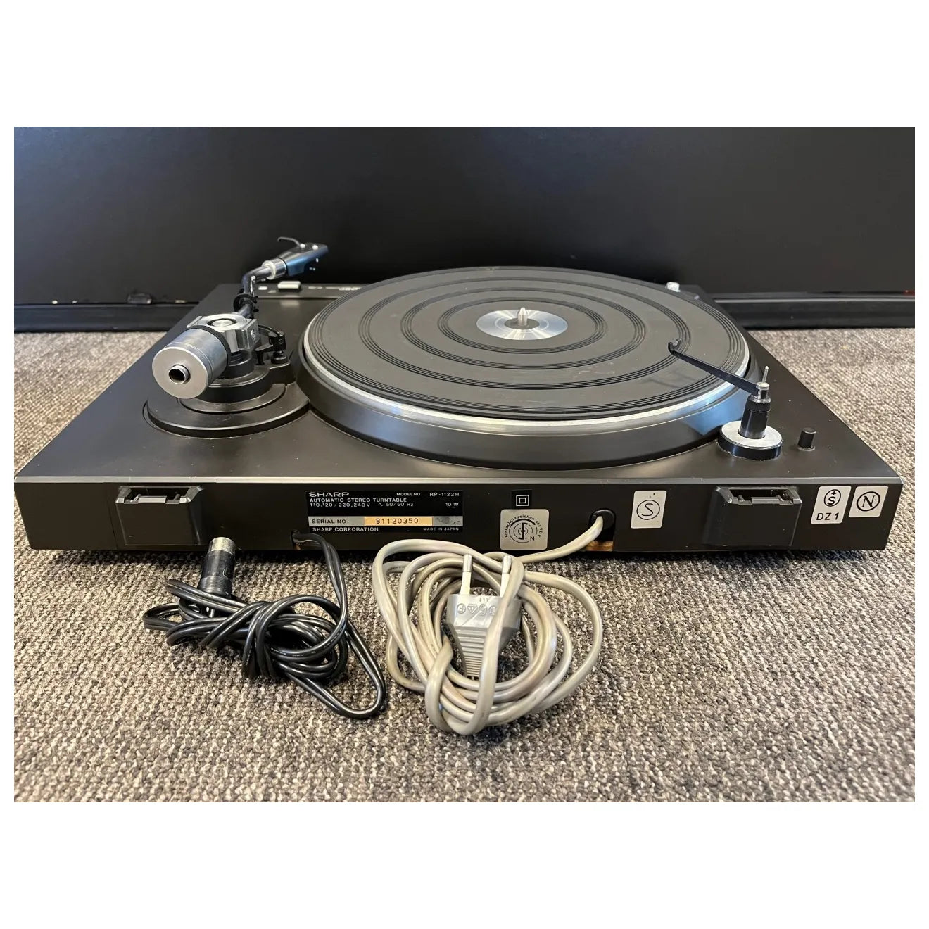 Platine vinyle Sharp RP-1122