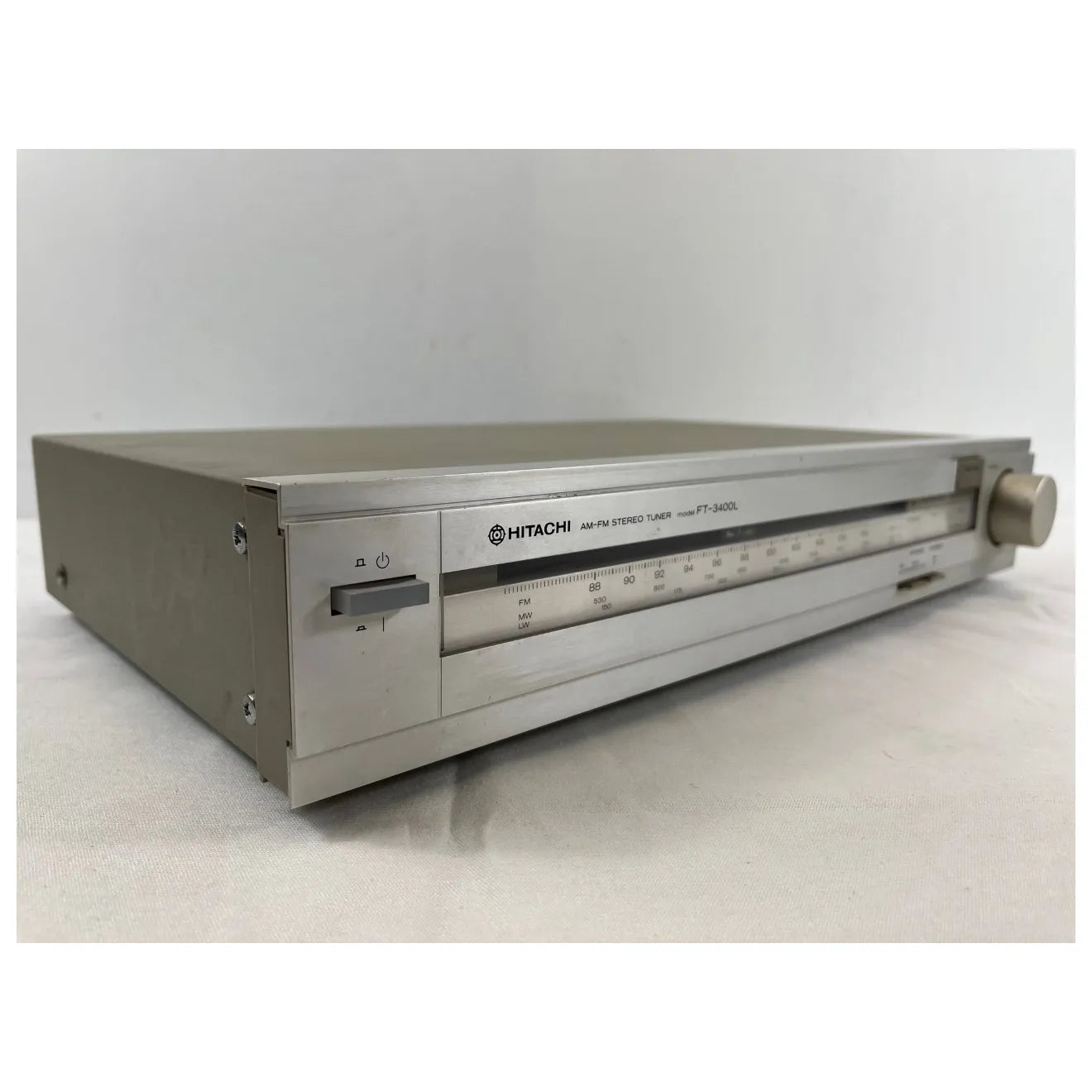 Tuner Hitachi FT-3400L