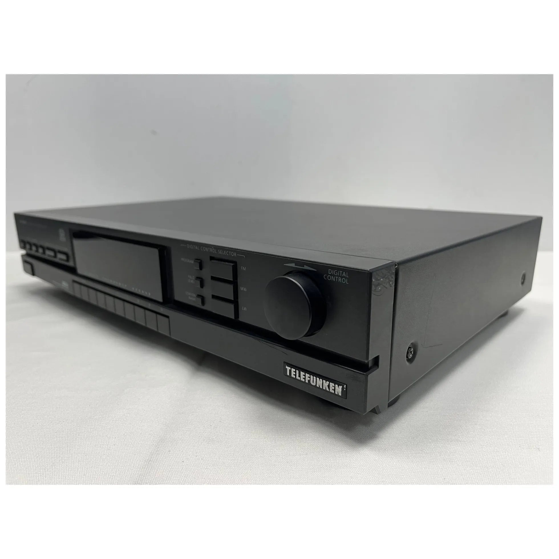 Tuner Telefunken HT-790RDS