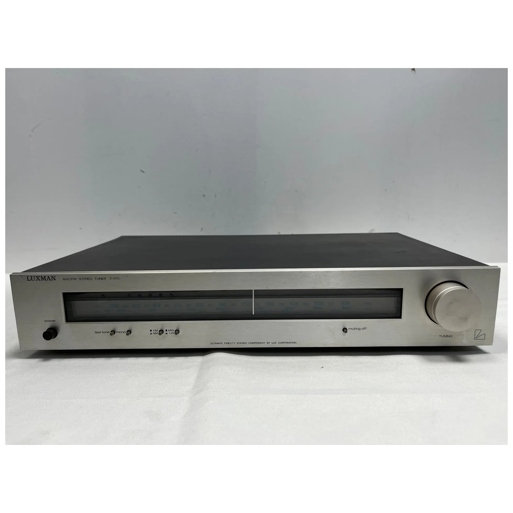 Tuner Luxman T-111L